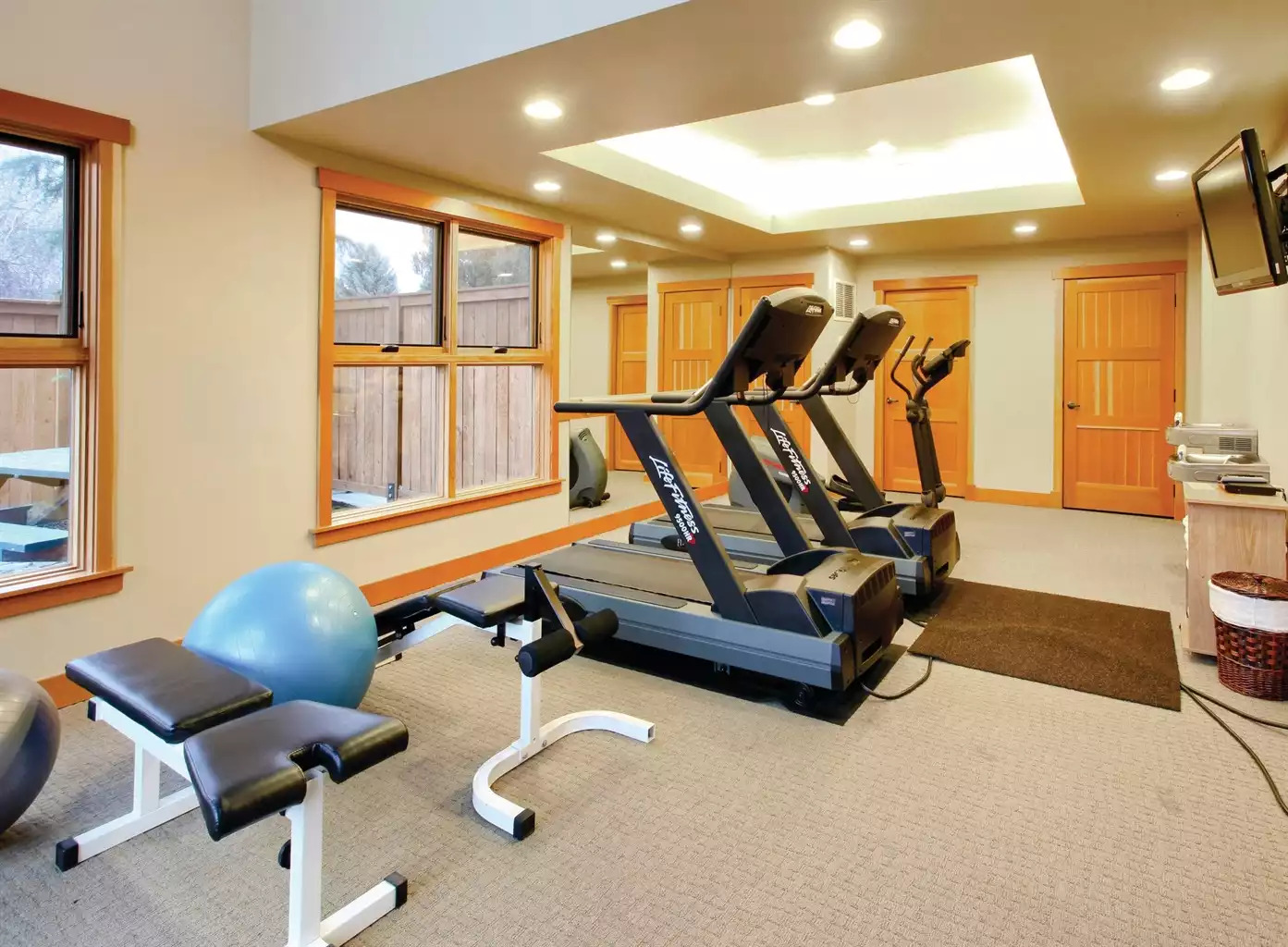 Indoor Gym Indoor Gym - Lake House Resort 1bdr Deluxe - Chelan