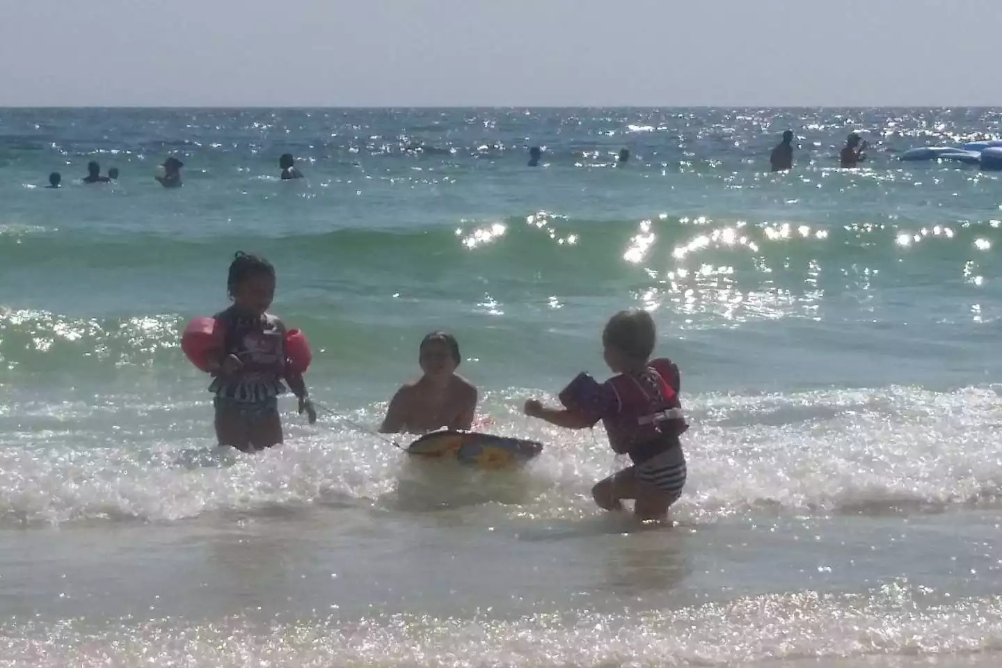 Family fun in pristine gulf waters Family fun in pristine gulf waters - BeachVacationHub Majestic 2203 PCB - Panama City Beach