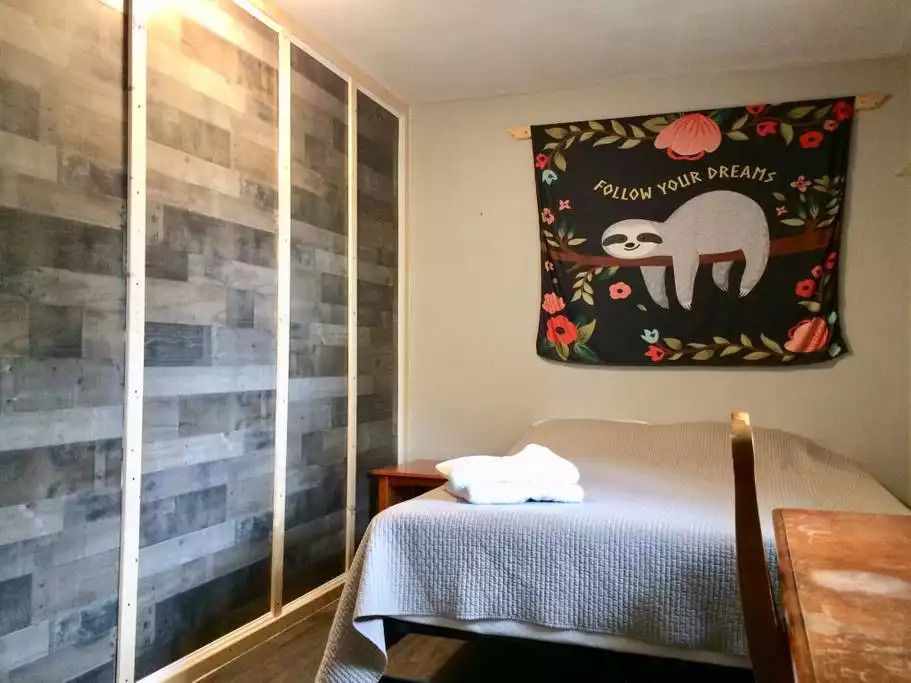 Room #1 | Comfy Bed Near Bishop Arts - Dallas Room #1 | Comfy Bed Near Bishop Arts - Dallas