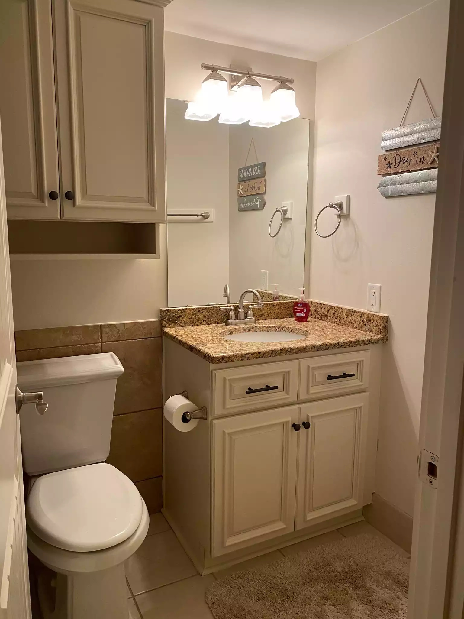 2nd Queen Master en suite bath! 2nd Queen Master en suite bath! - One Ocean Place 1101! Beautiful OceanFront Condo! - Murrells Inlet