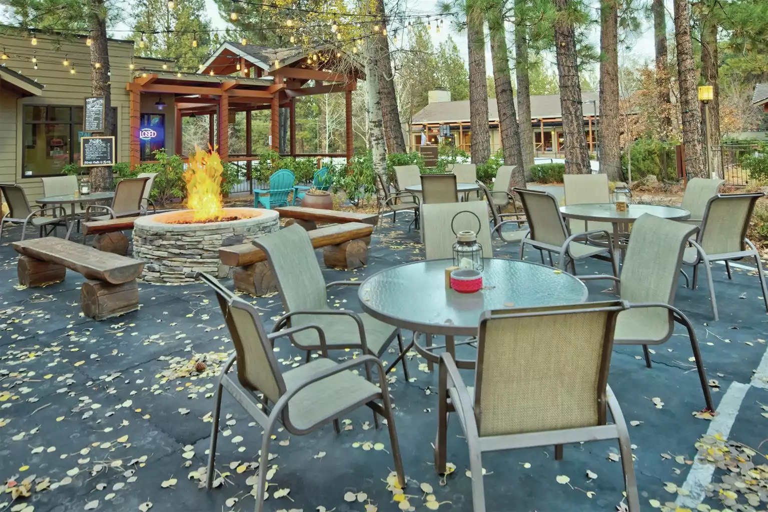 Fire Pit Area Fire Pit Area - Seventh Mountain Resort Studio - Bend