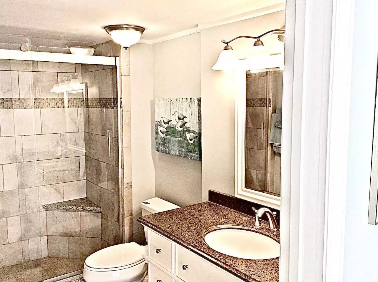 PENTHOUSE OCEANFRONT RETREAT ROOFTOP TERRACE KING Ensuite ZP2 - North Myrtle Beach PENTHOUSE OCEANFRONT RETREAT ROOFTOP TERRACE KING Ensuite ZP2 - North Myrtle Beach