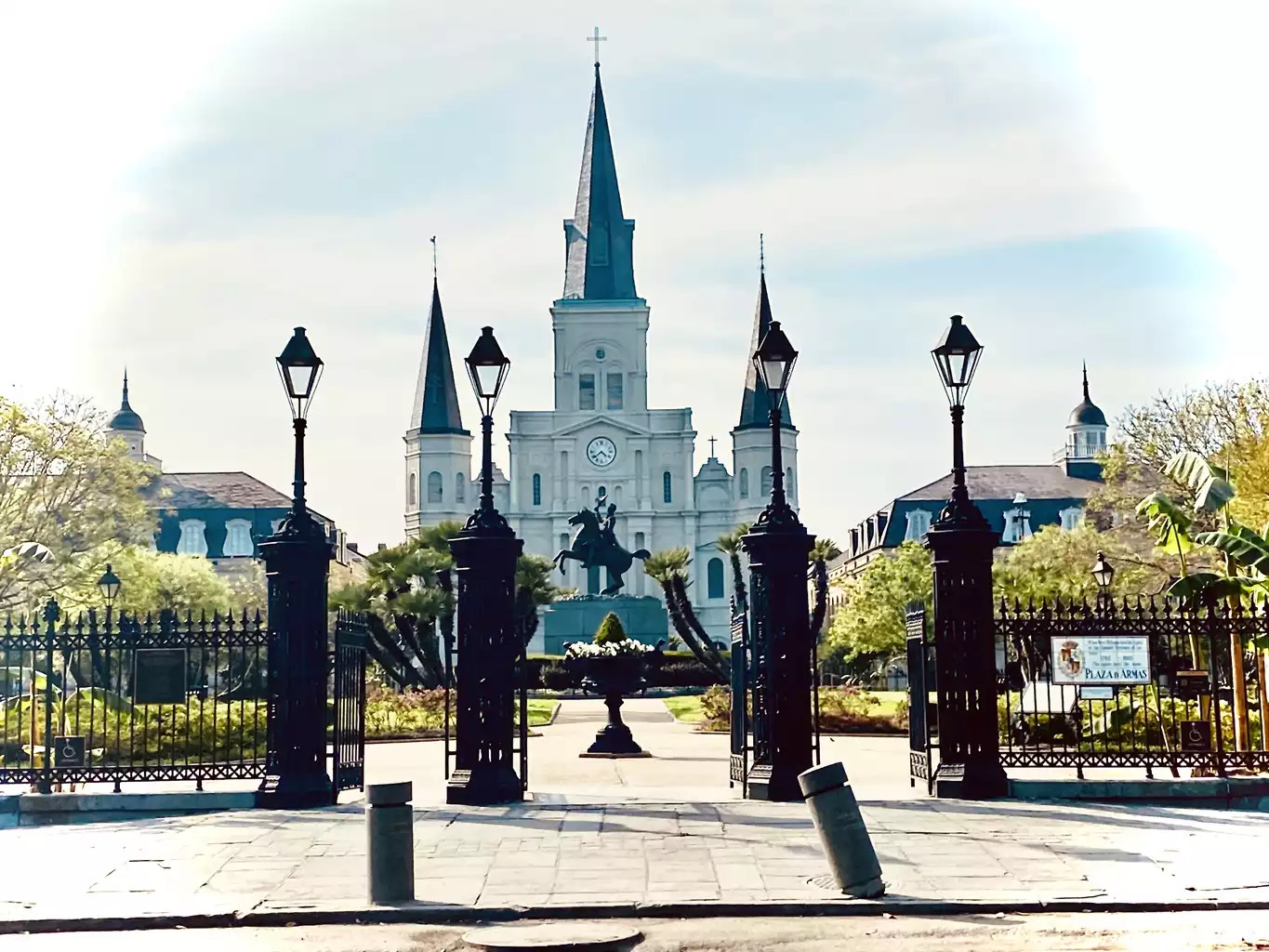 You know what it means to miss New Orleans You know what it means to miss New Orleans - It’s all about the location close/French Quarter,Charter Stteet - Bywater