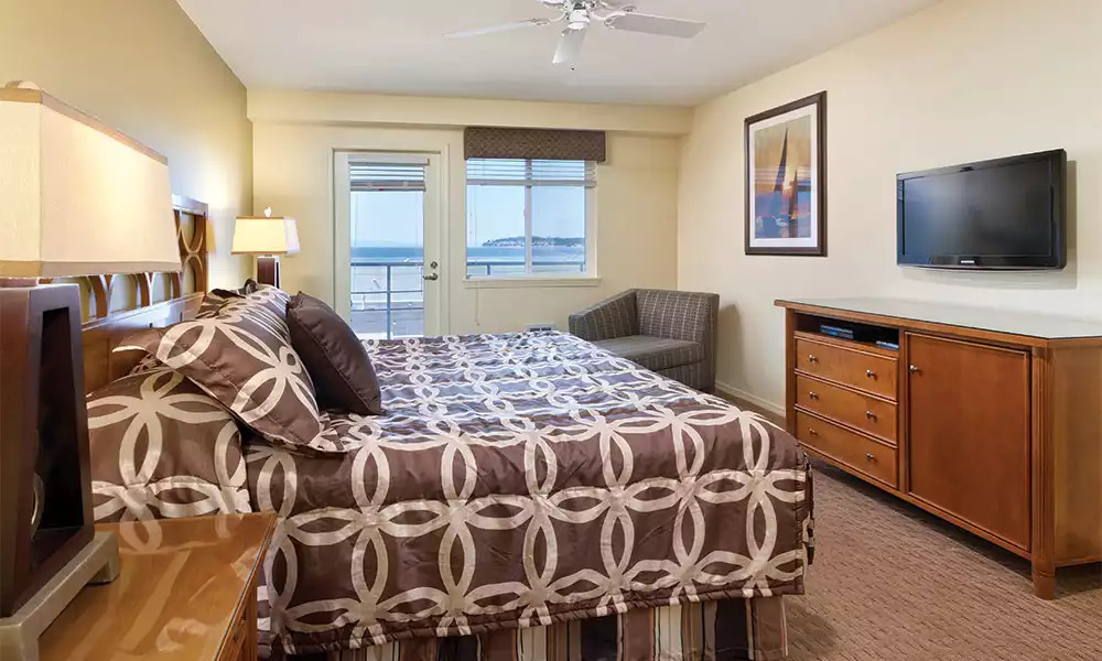 Master Bedroom Master Bedroom - Birch Bay Resort 3bdr Penthouse - Blaine
