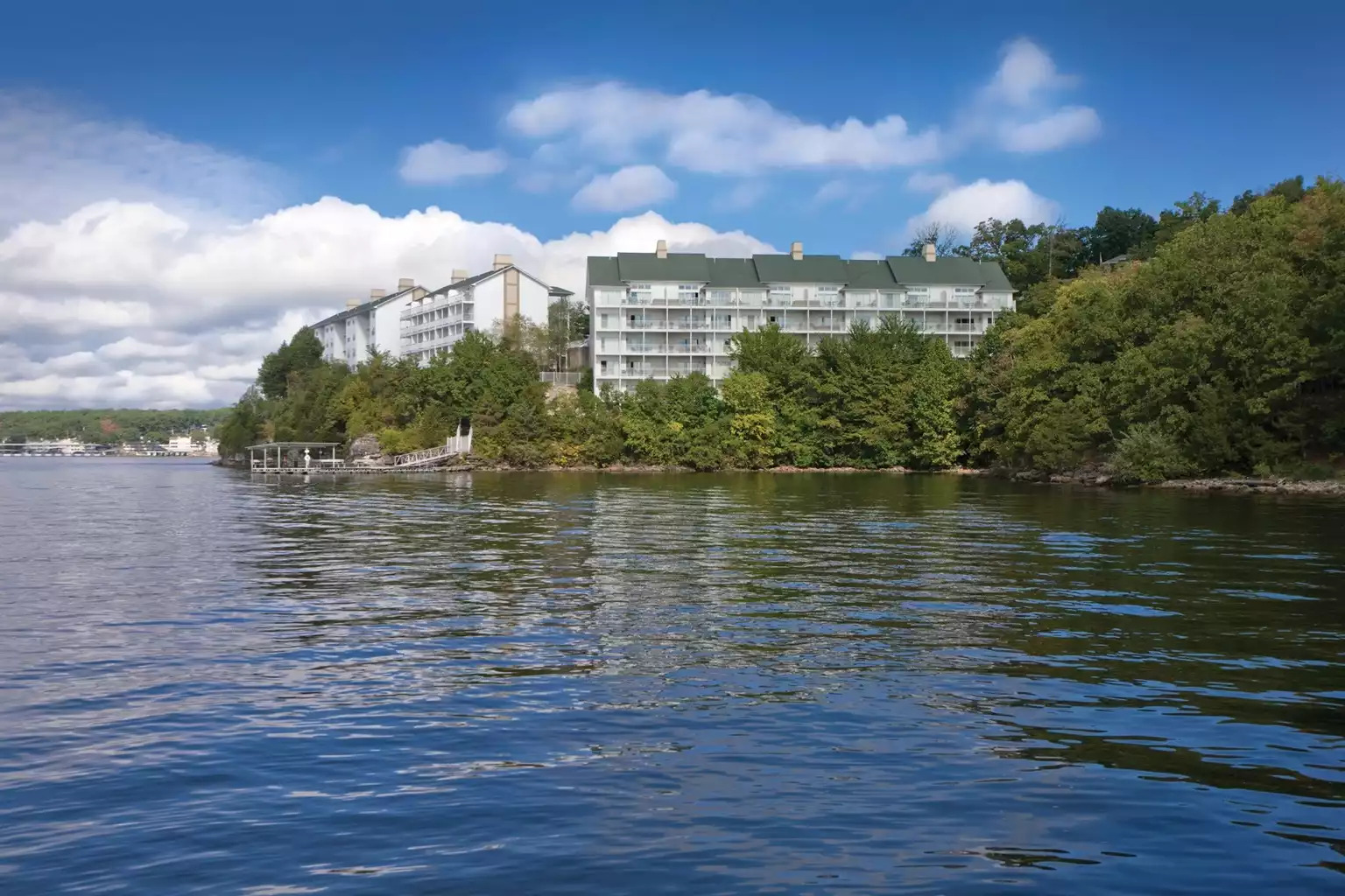 Exterior View Exterior View - Lake of the Ozarks Resort 3bdr - Osage Beach