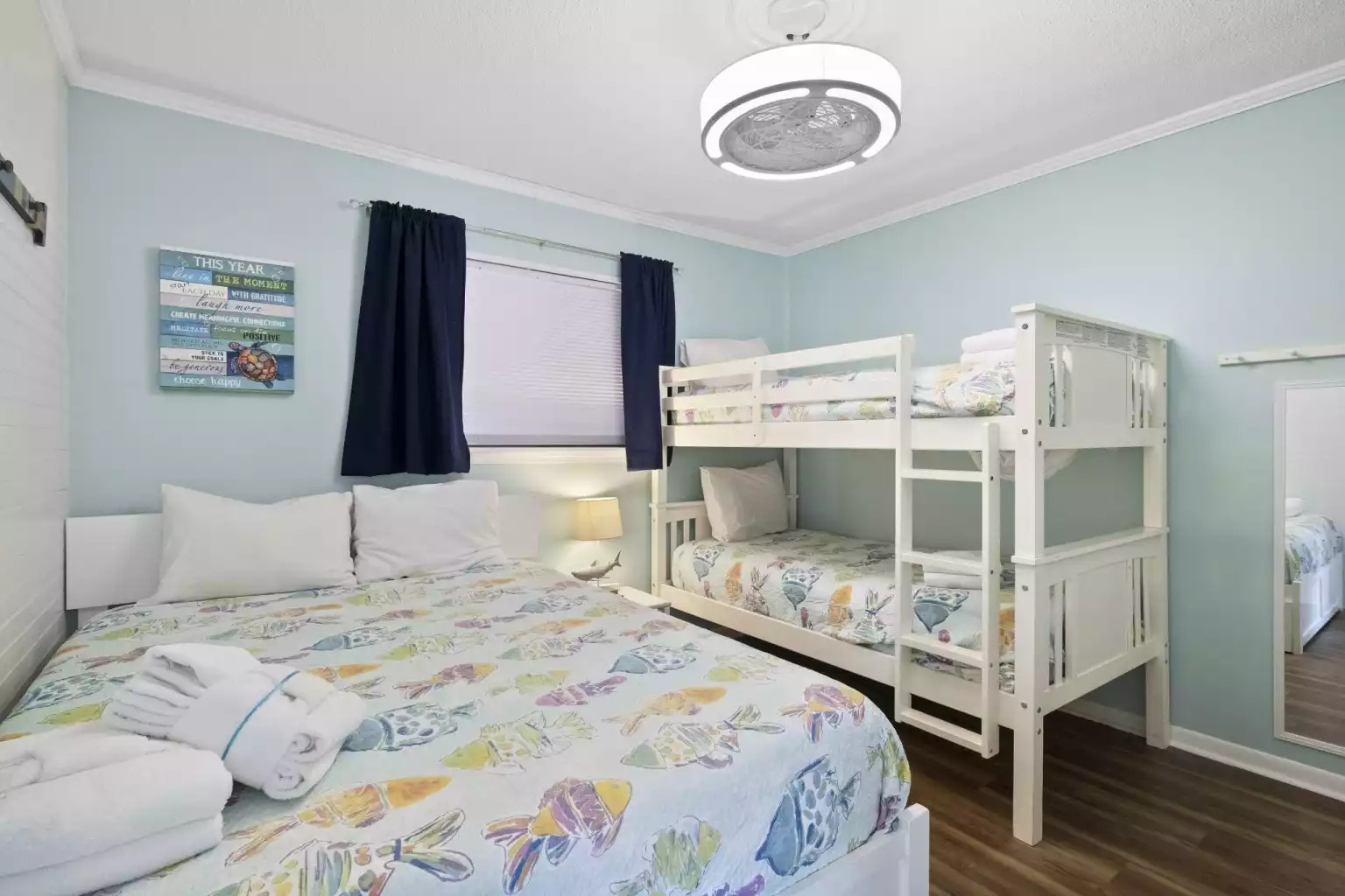 Your children or a second couple will love the second bedroom with a queen bed with memory foam mattress and twin-over-twin bunk beds. Your children or a second couple will love the second bedroom with a queen bed with memory foam mattress and twin-over-twin bunk beds. - HHI TIDE 21, Family Vacation Rental, HHB&T Resort - Hilton Head Island