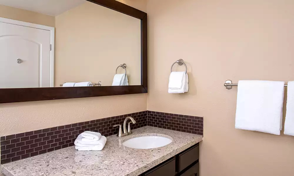 Bathroom Bathroom - Boulevard Resort 3bdr Penthouse - Las Vegas