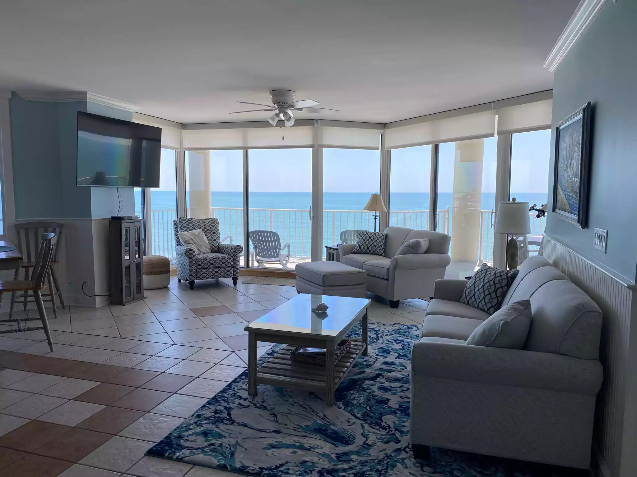 Beautifully Decorated Family Room with Stunning Wall of Windows! Beautifully Decorated Family Room with Stunning Wall of Windows! - One Ocean Place 1101! Beautiful OceanFront Condo! - Murrells Inlet