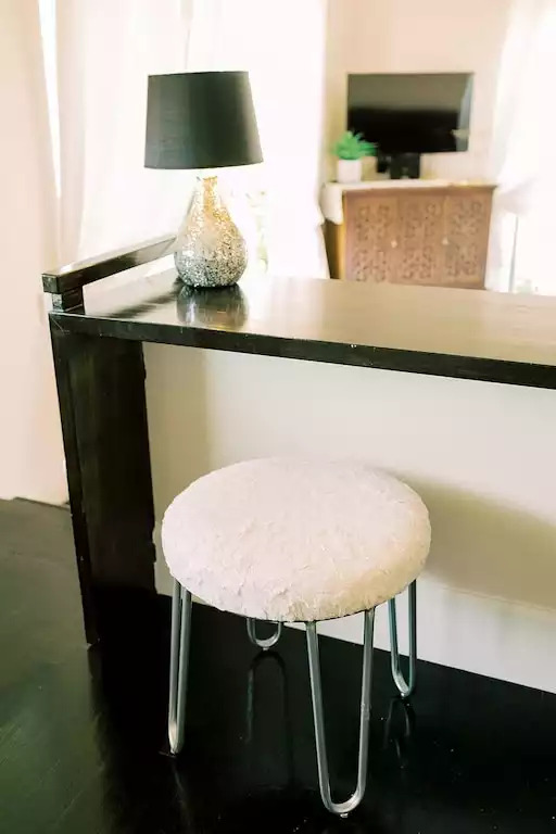 Sit here and prepare yourself for amazing! Sit here and prepare yourself for amazing! - Be Suite - Vineyard Retreat - Paso Robles