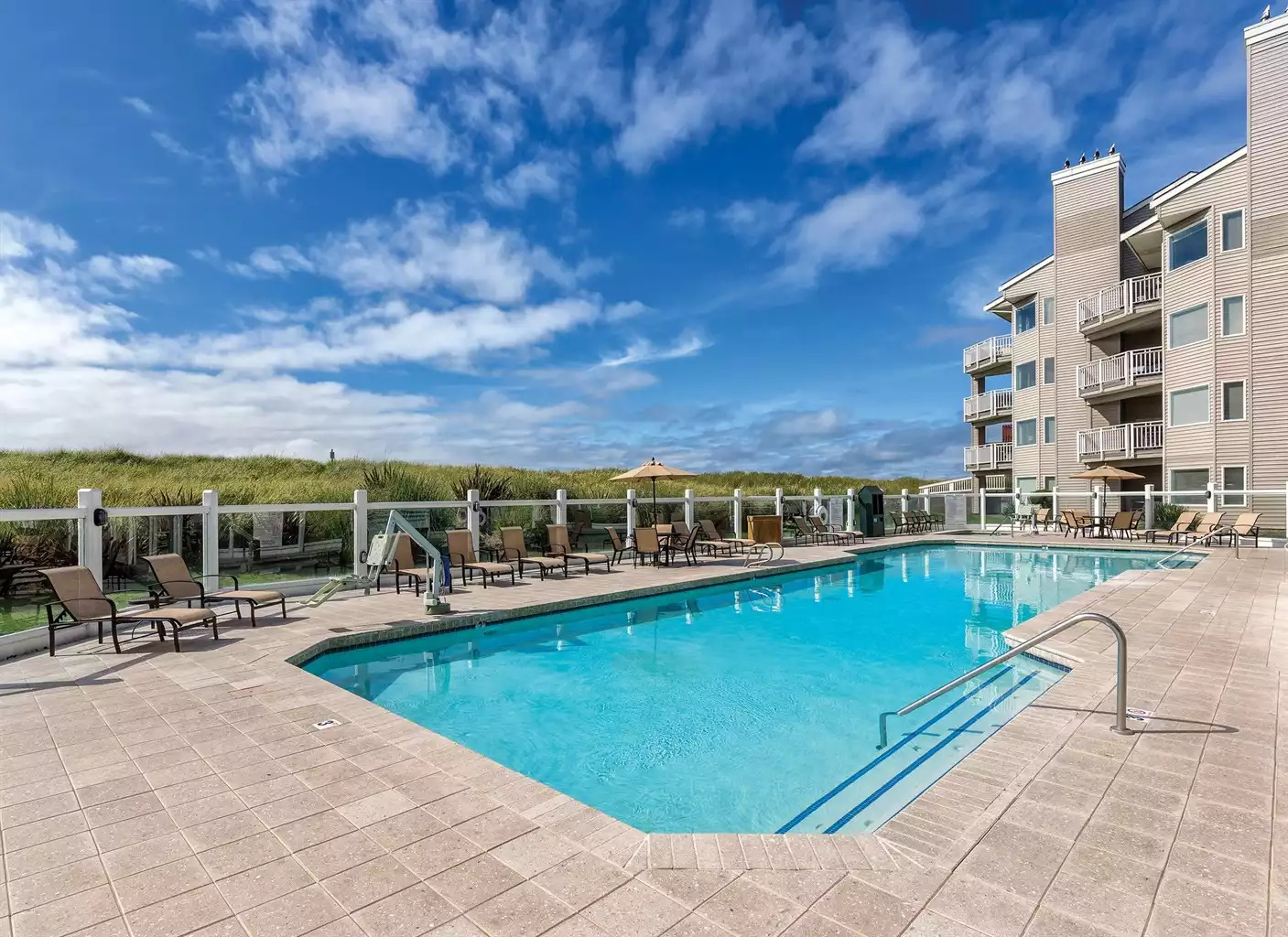 Pools & Hot Tubs Pools & Hot Tubs - Mariner Village 2bdr - Ocean Shores