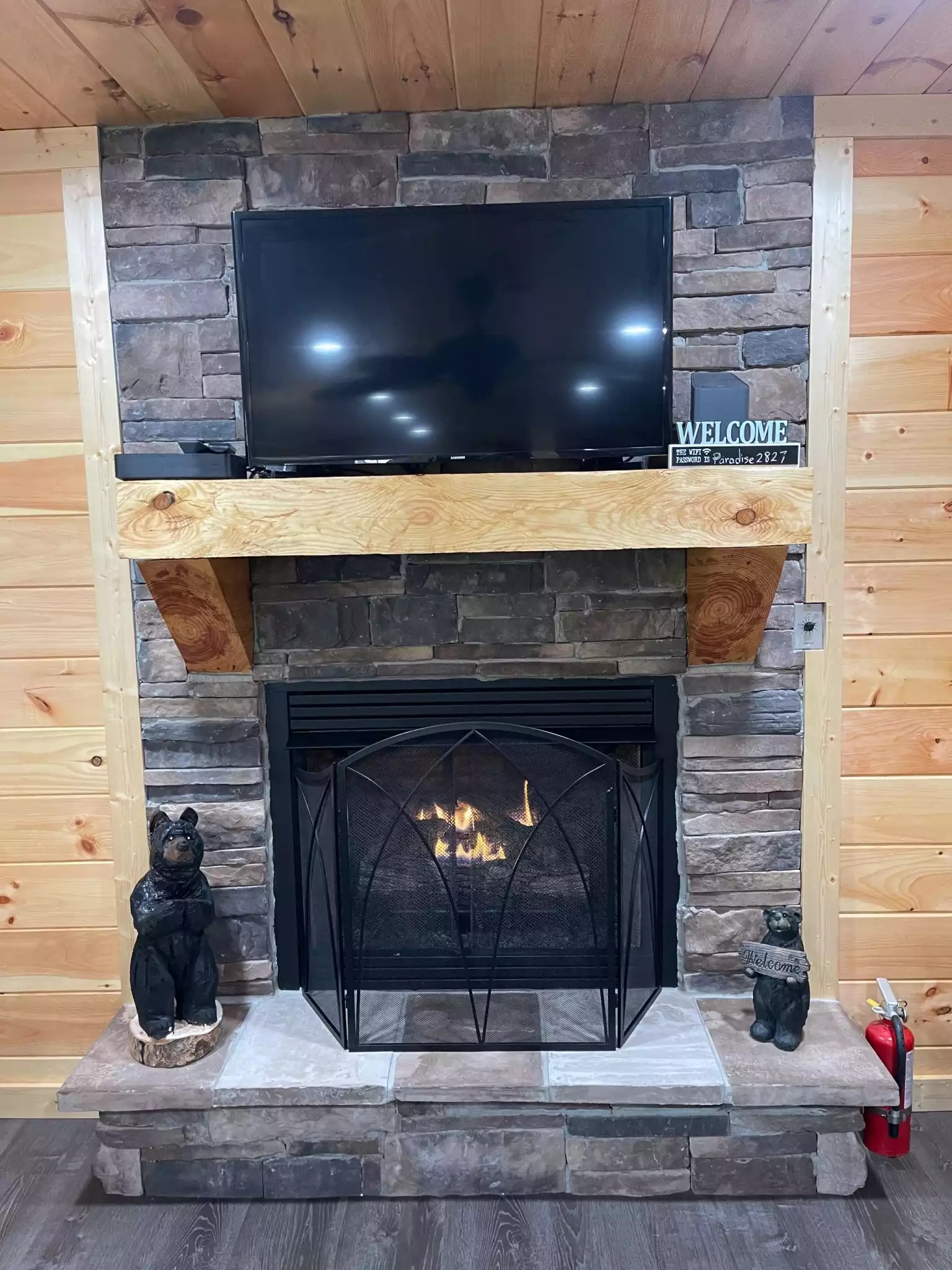Paradise at the Smokies Cabin - Sevierville Paradise at the Smokies Cabin - Sevierville