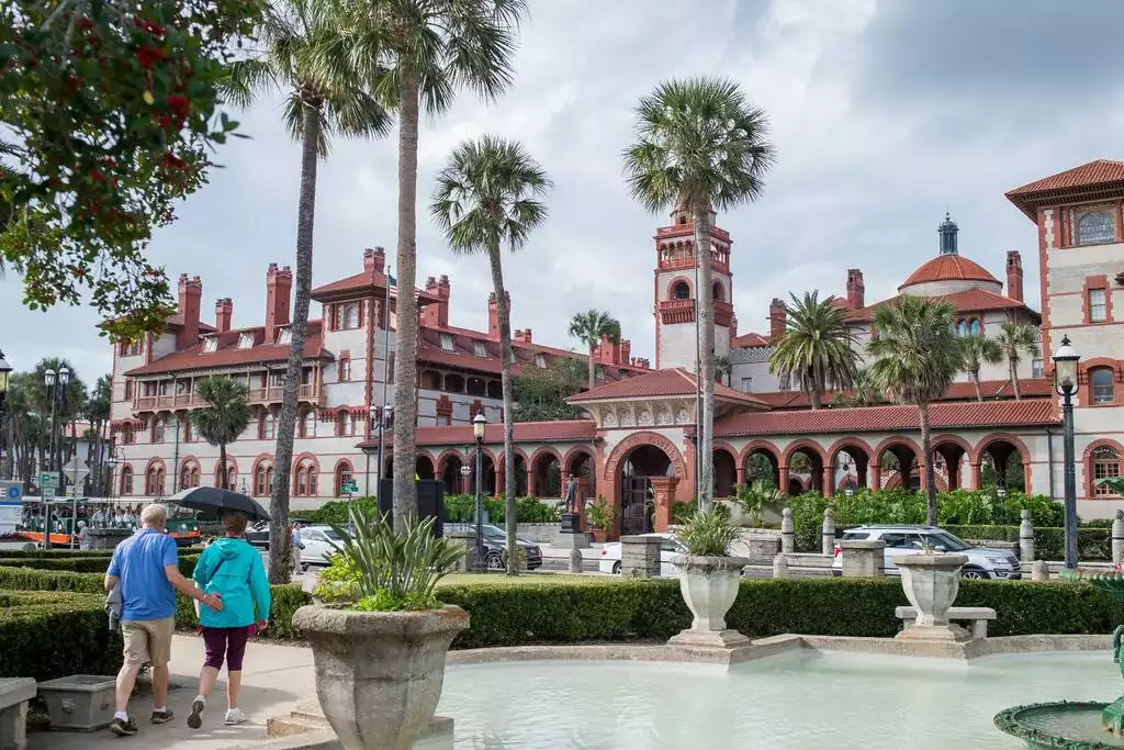 Historic St. Augustine Historic St. Augustine - Heated Saltwater Pool*Harry Potter*Fire Pit*BBQ*EV - St. Augustine