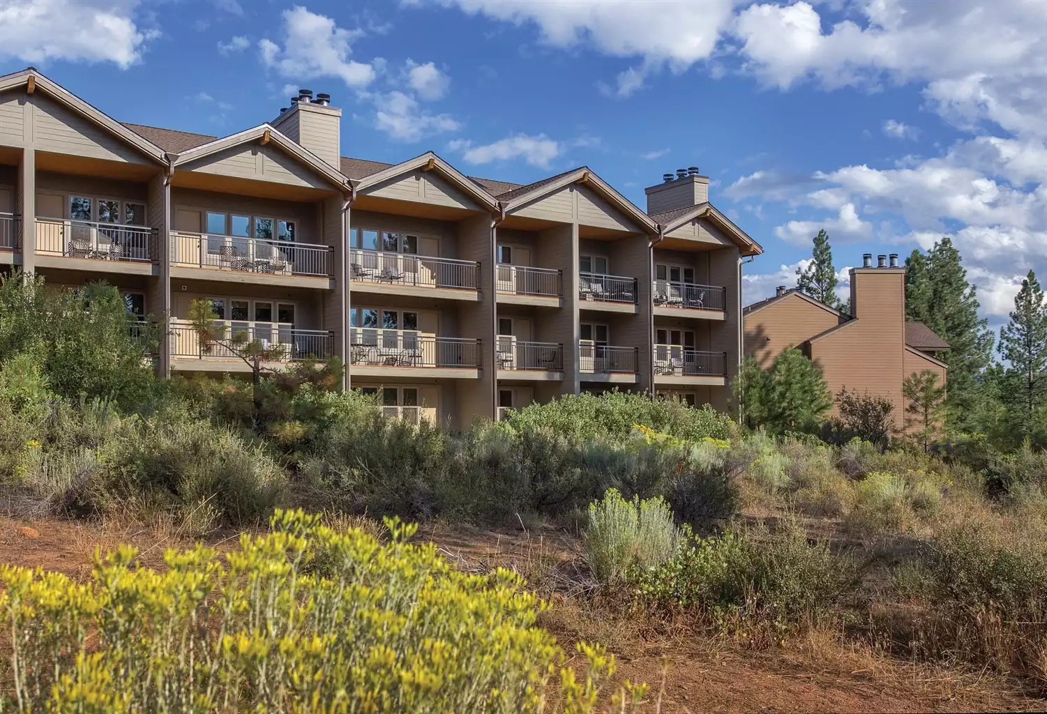Exterior View Exterior View - Seventh Mountain Resort Studio - Bend