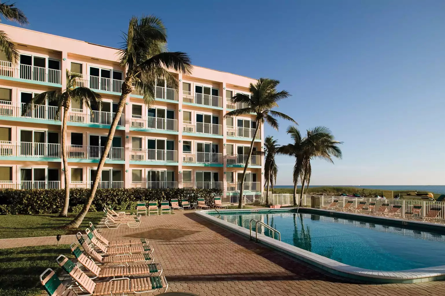 Adult & Kids Pool Adult & Kids Pool - Sea Gardens Resort 2bdr - Pompano Beach