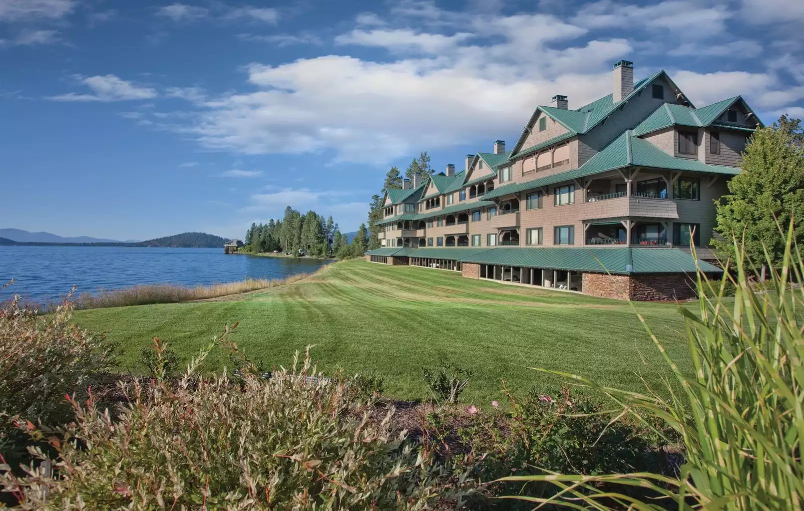 Exterior View Exterior View - Arrow Point Resort 3bdr - Harrison
