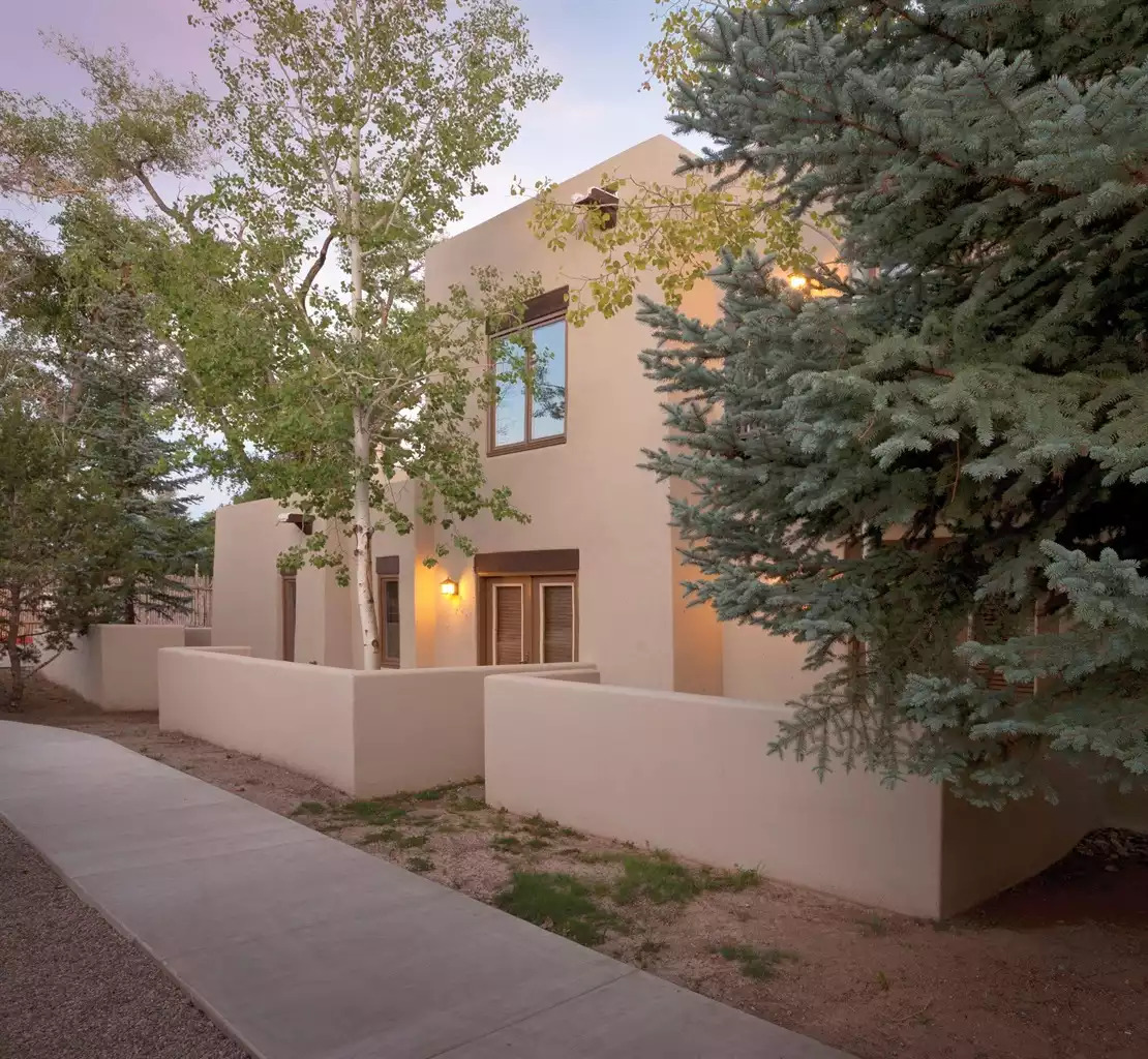 Exterior View Exterior View - Taos Resort Studio - Taos