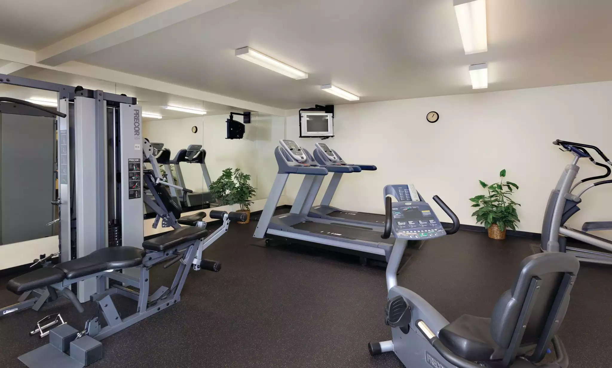 Indoor Gym Indoor Gym - Solvang Resort Studio - Solvang