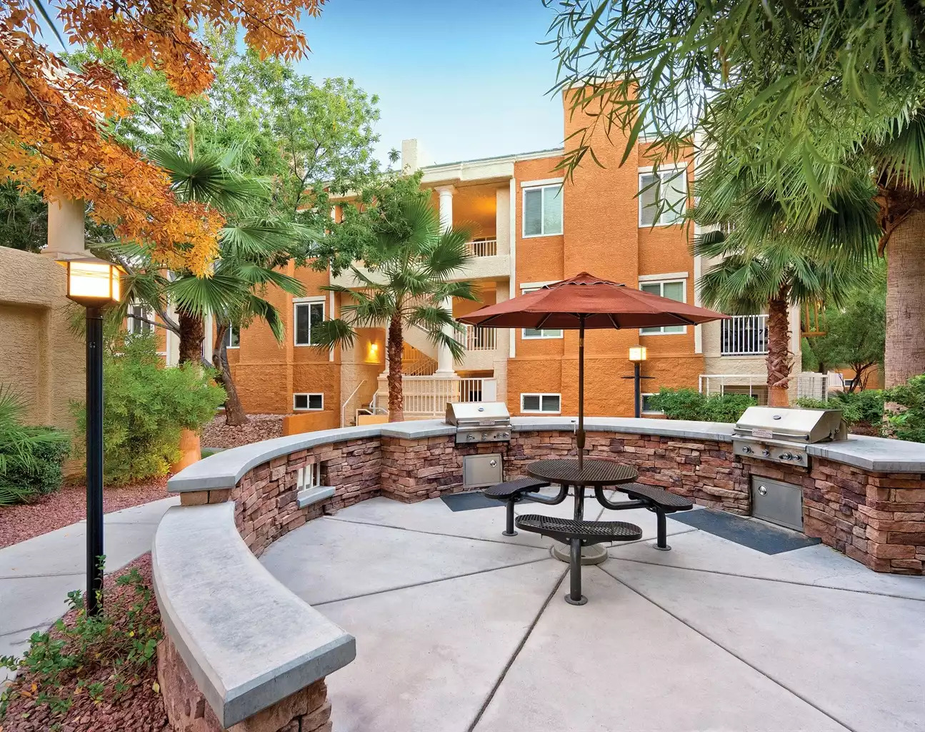 Picnic & Grill Area Picnic & Grill Area - Tropicana Resort 2bdr Queen - Las Vegas