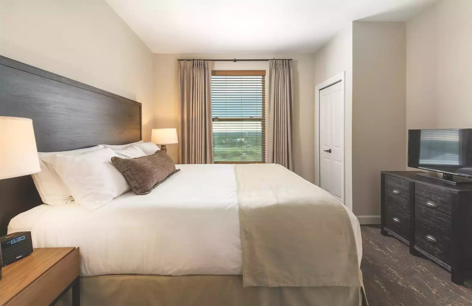 Bedroom 2 Bedroom 2 - Marble Falls Resort 3bdr - Marble Falls