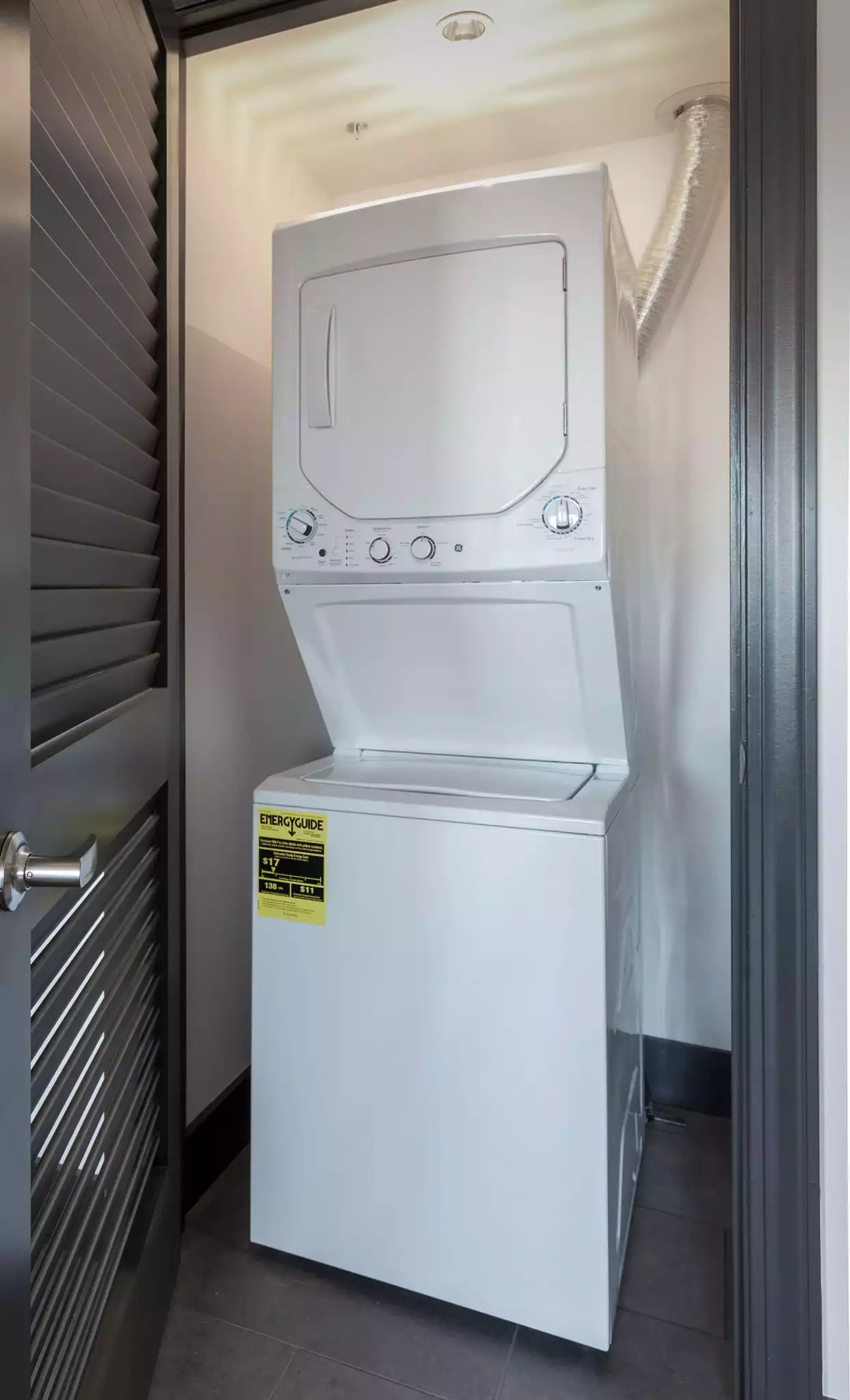 Washer & Dryer Washer & Dryer - Portland - Waterfront Park Resort 2bdr Presidential - Portland