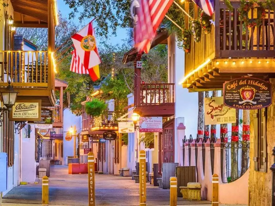 Historic Downtown St. Augustine Historic Downtown St. Augustine - Heated Saltwater Pool*Harry Potter*Fire Pit*BBQ*EV - St. Augustine