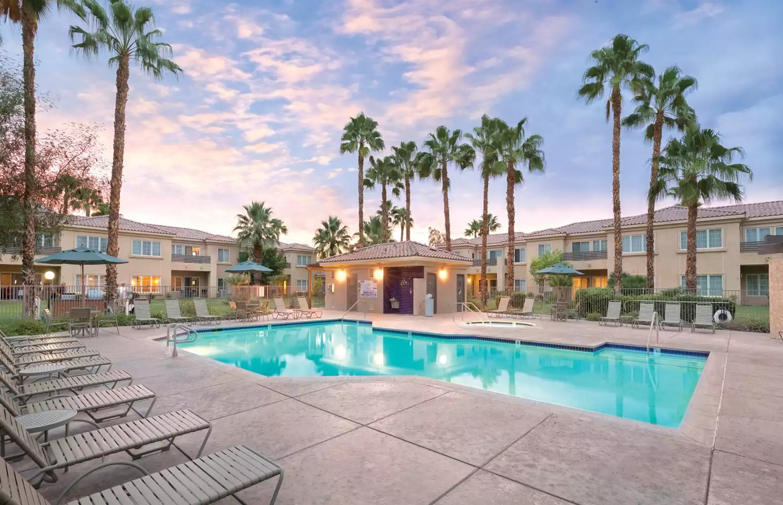 Adult & Kids Pool Adult & Kids Pool - Cathedral City Resort 1bdr - Cathedral City