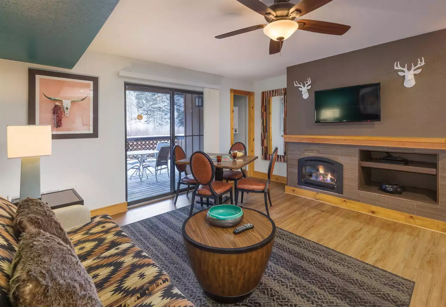 Living Area Living Area - Red River Resort 1bdr - Red River