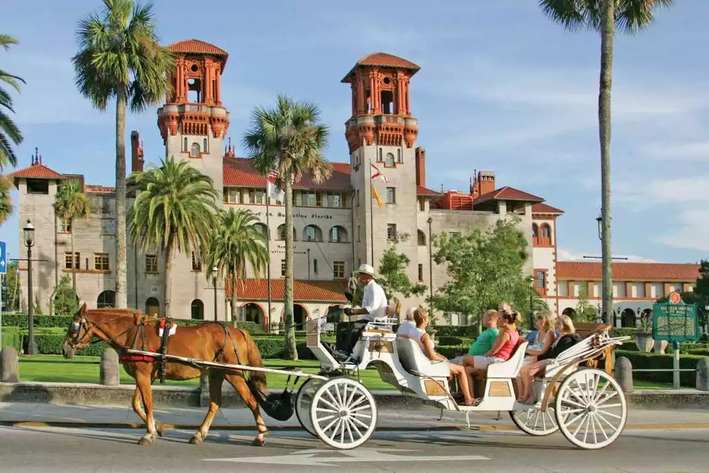 Historic St. Augustine Historic St. Augustine - Heated Saltwater Pool*Harry Potter*Fire Pit*BBQ*EV - St. Augustine