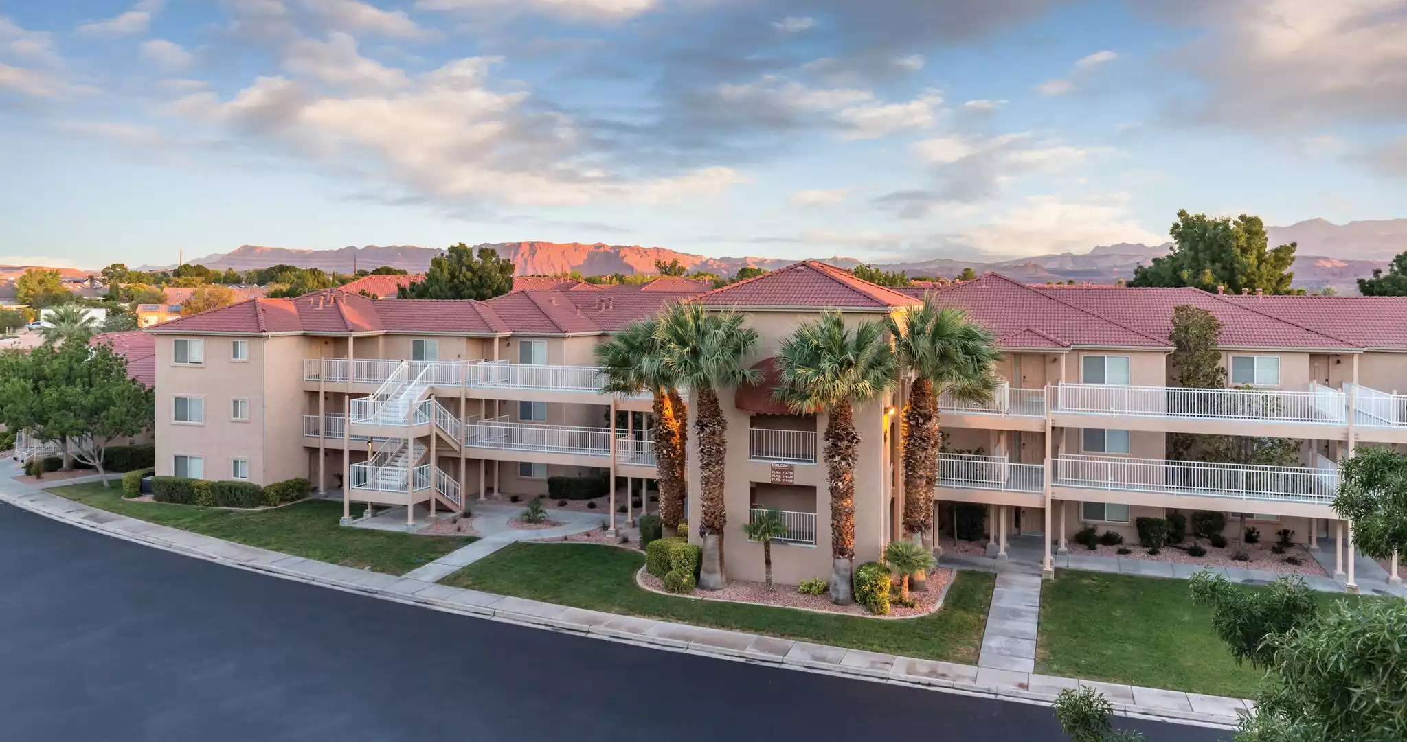 Exterior View Exterior View - St. George Resort 2bdr Queen - St. George