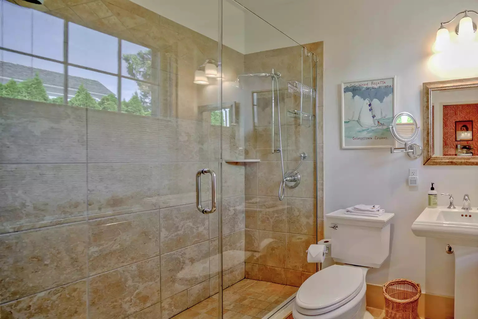 Bath 1 off of Bedroom 12 Bath 1 off of Bedroom 12 - Captain Morse House - Edgartown