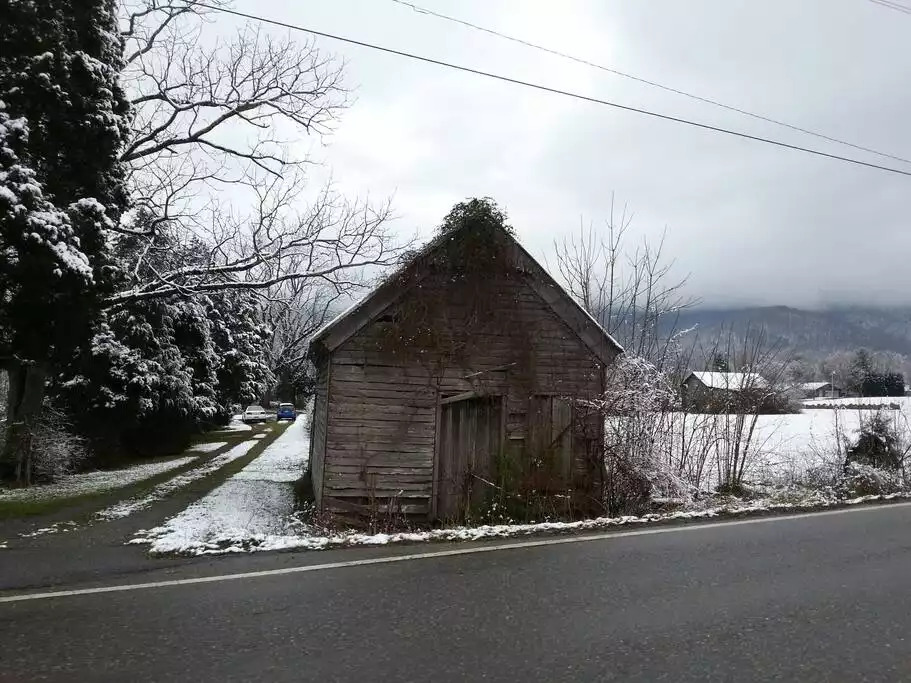 Amazing Smoky Mts Views
Across from park entrance! - Pigeon Forge Amazing Smoky Mts Views
Across from park entrance! - Pigeon Forge