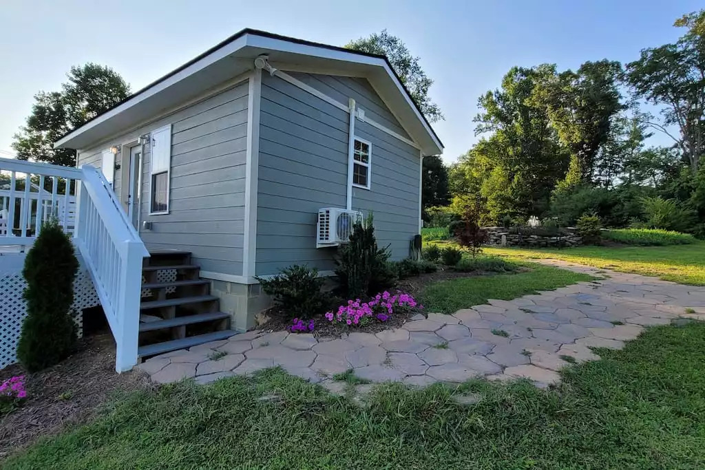 Cottage with MIND BLOWING Smoky Mountain views! - Pigeon Forge Cottage with MIND BLOWING Smoky Mountain views! - Pigeon Forge