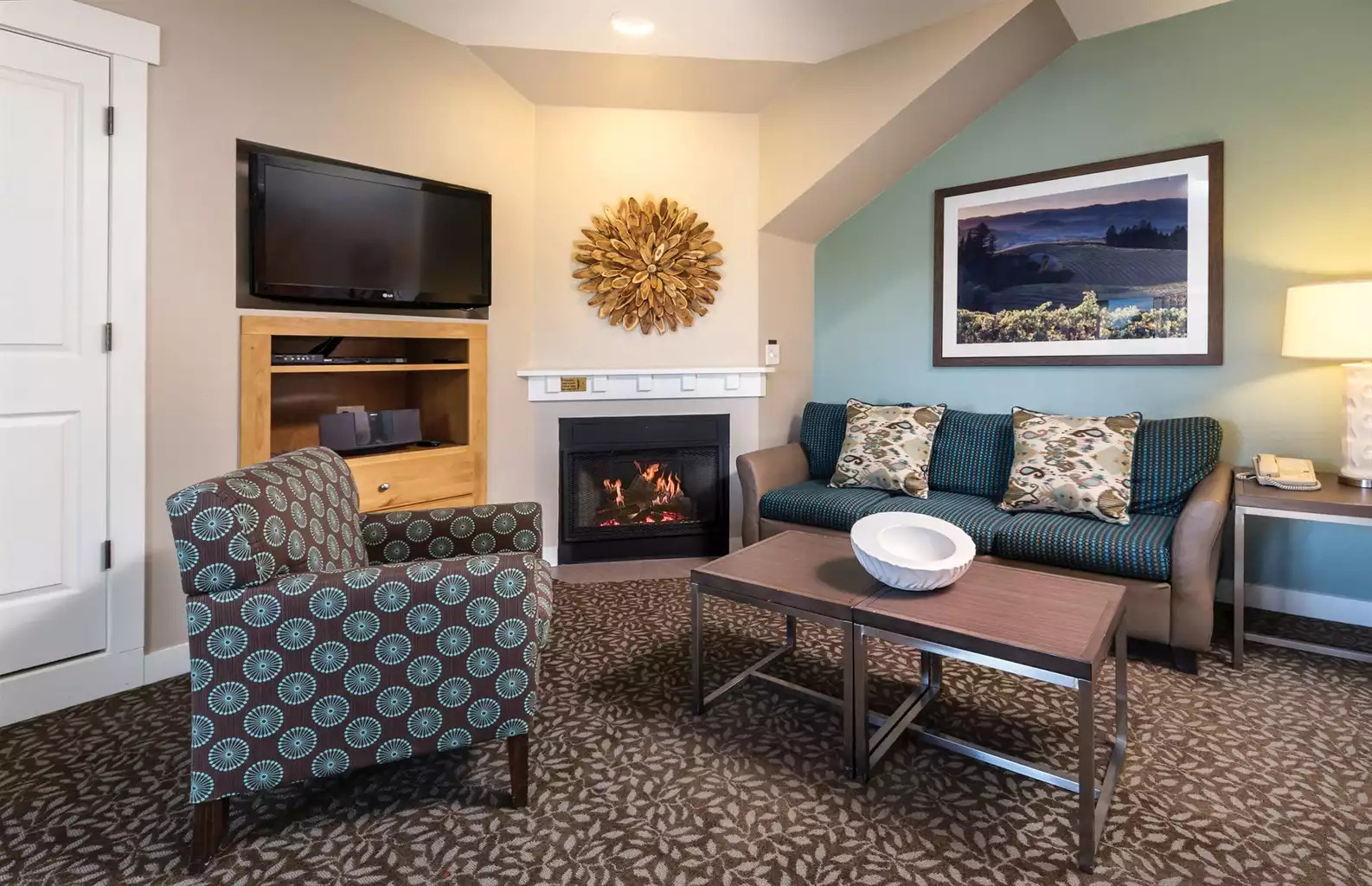 Living Area Living Area - Windsor Resort 1bdr - Windsor