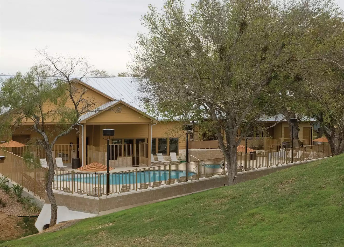 Exterior View Exterior View - New Braunfels Resort 2bdr Deluxe - New Braunfels