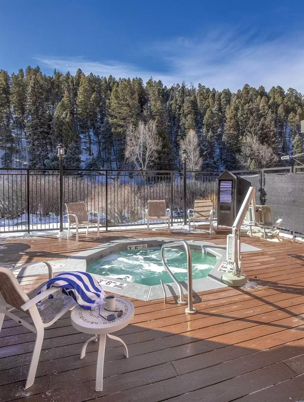 Hot Tub Hot Tub - Red River Resort 1bdr - Red River