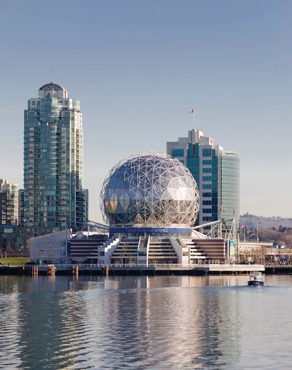 Exterior View Exterior View - The Canadian Resort 2bdr Compact - Vancouver
