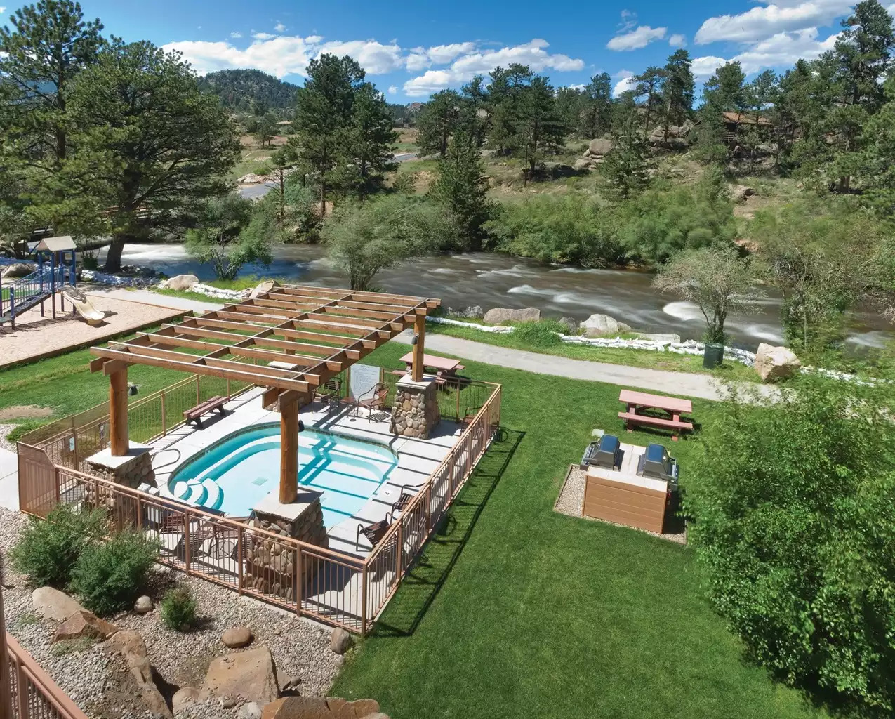 Outdoor Area Outdoor Area - Estes Park Resort 2bdr Queen - Estes Park