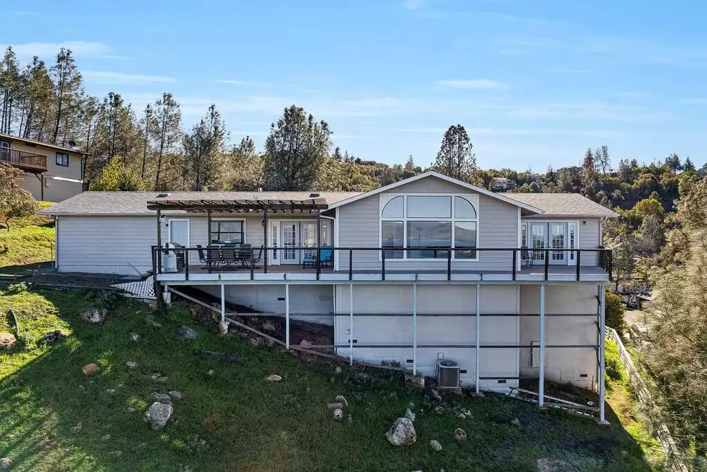 NEW Unobstructed Lake/Mountain View home, movie rm - Kelseyville NEW Unobstructed Lake/Mountain View home, movie rm - Kelseyville