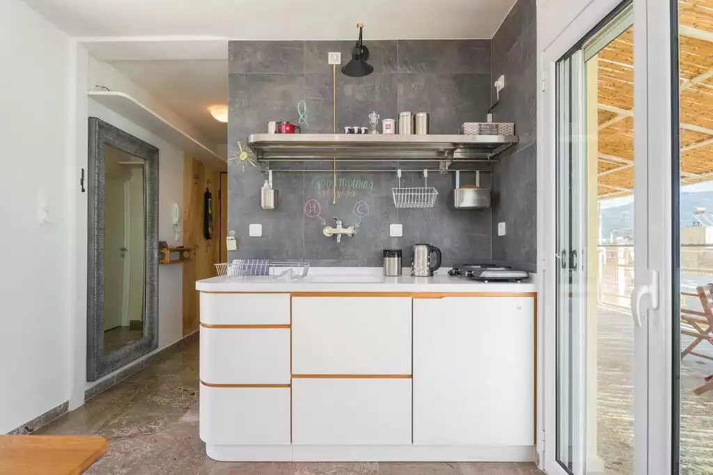 Custom made Kitchenette is equipped with everything you might need for feeding your way through your stay Custom made Kitchenette is equipped with everything you might need for feeding your way through your stay - Seafront Penthouse / LEO - Kalamata