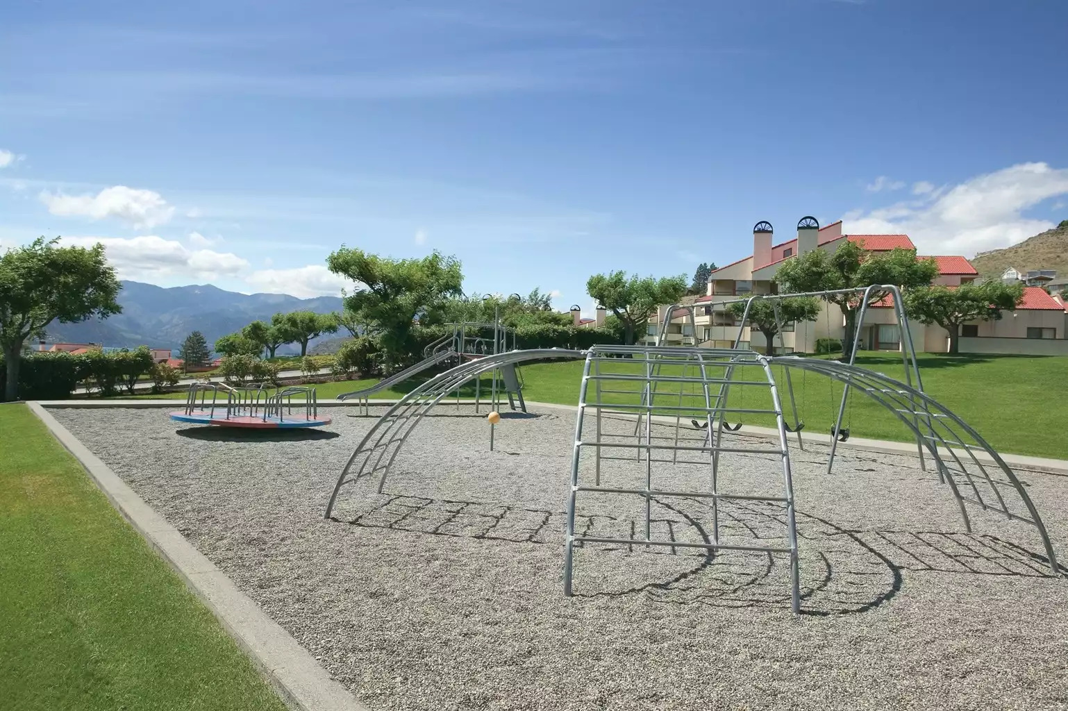 Kids Playground Kids Playground - Lake Chelan Shores 1bdr - Chelan