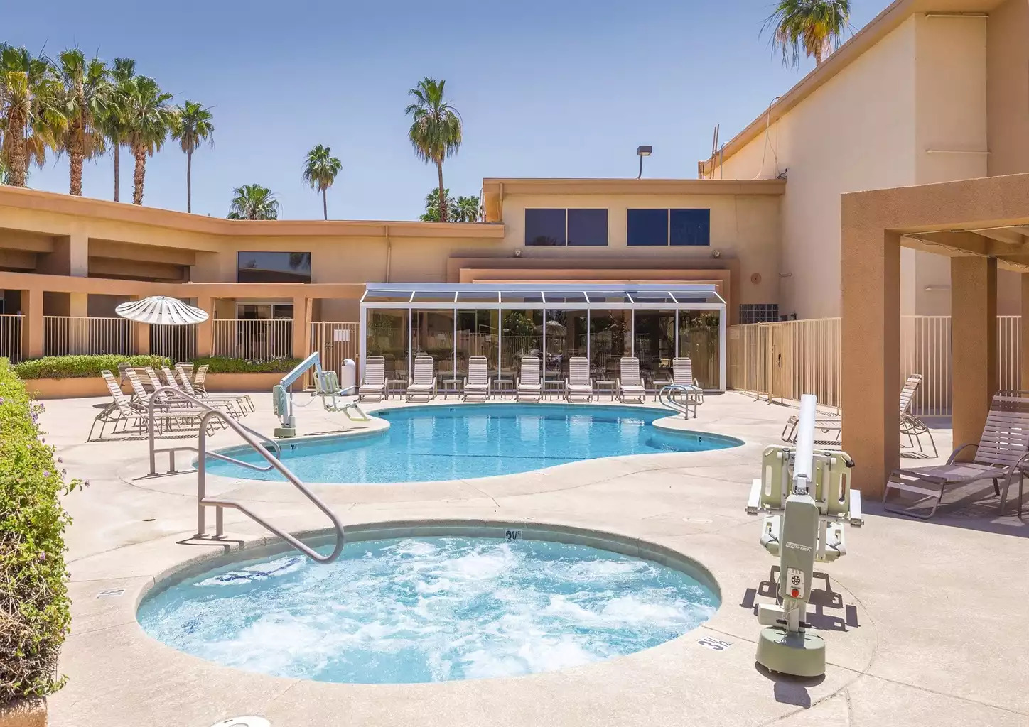 Pool & Hot Tub Pool & Hot Tub - Plaza Resort and Spa 1bdr - Palm Springs