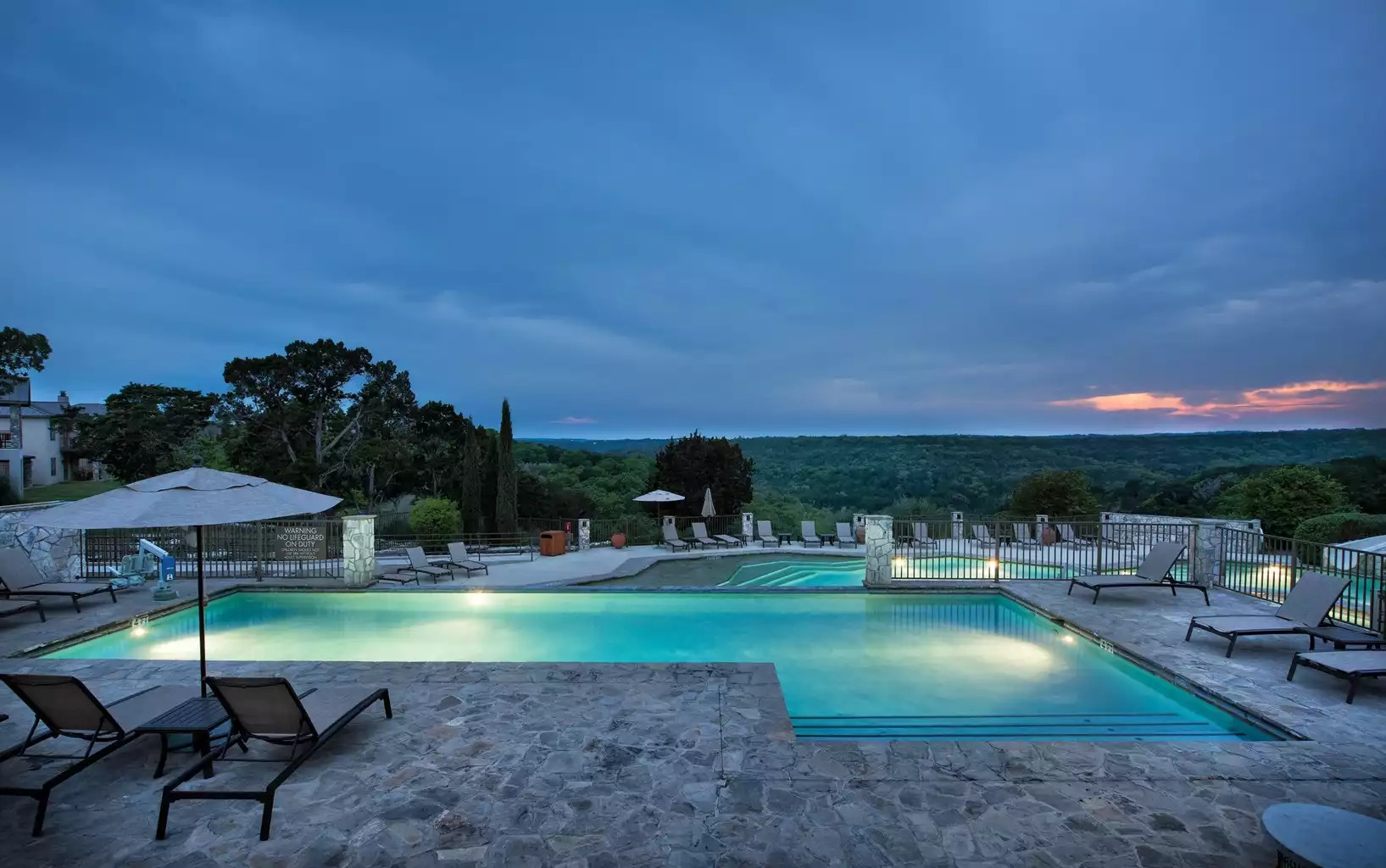 Overlooking Pool Overlooking Pool - Stablewood Springs Resort 2bdr - Hunt