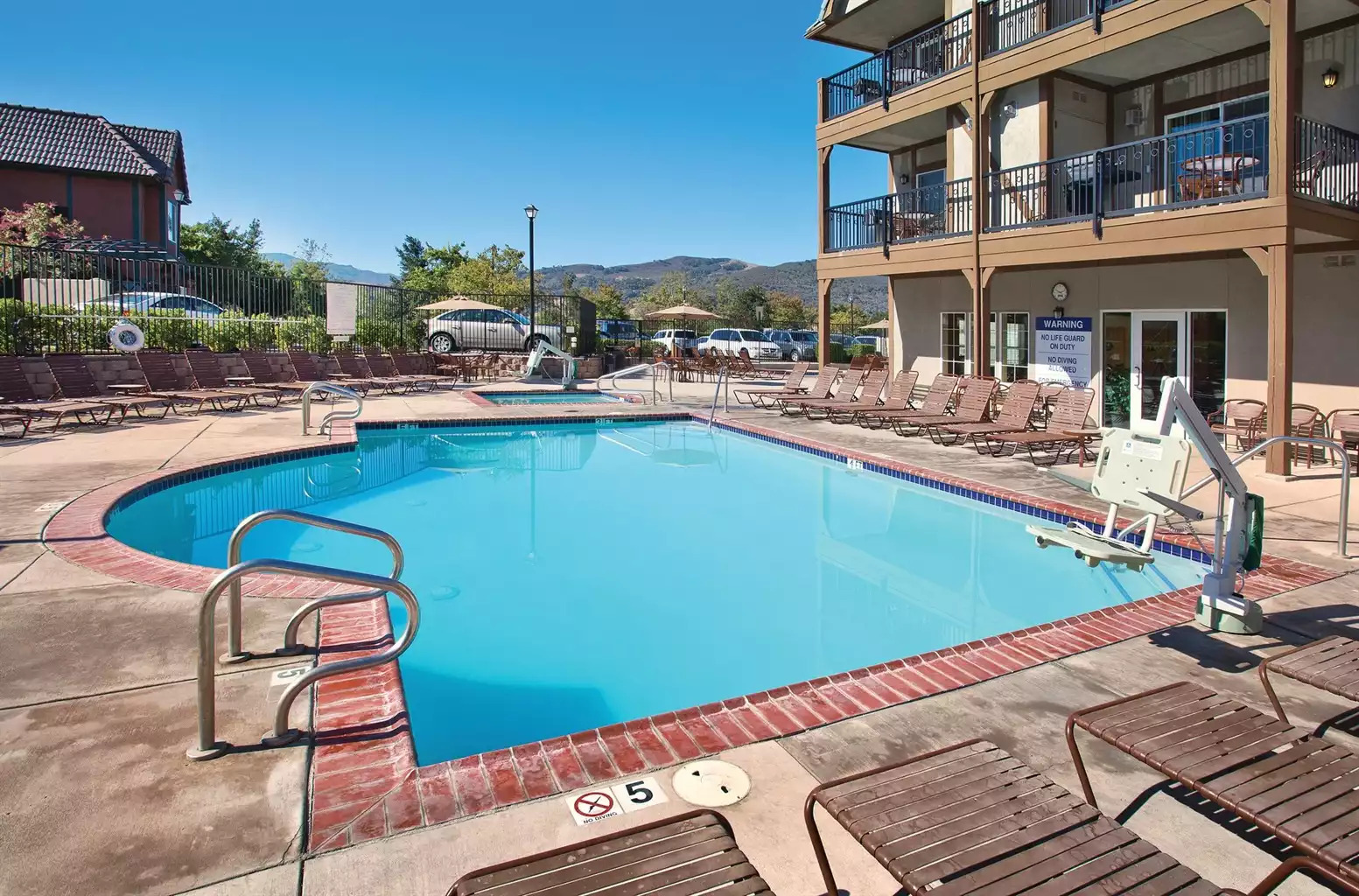 Pools & Hot Tubs Pools & Hot Tubs - Solvang Resort Studio - Solvang