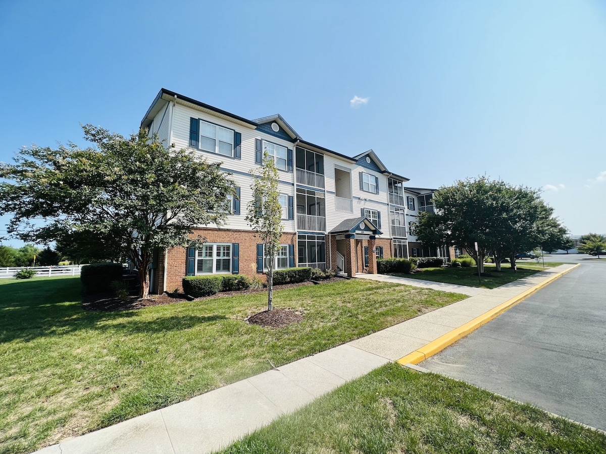 Cabana Beach Condo at The Villages of Five Points Lewes