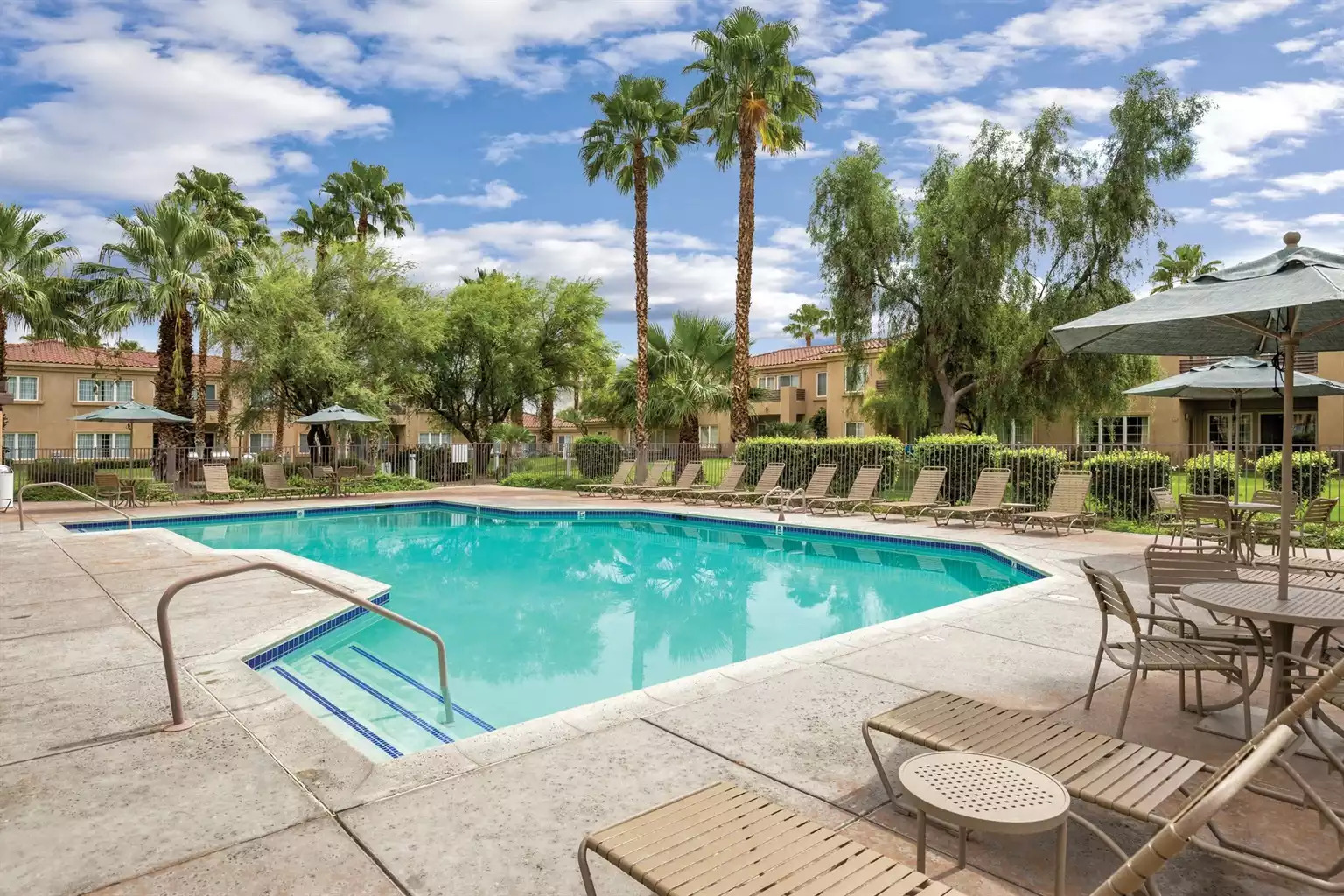 Adult & Kids Pool Adult & Kids Pool - Cathedral City Resort 1bdr - Cathedral City
