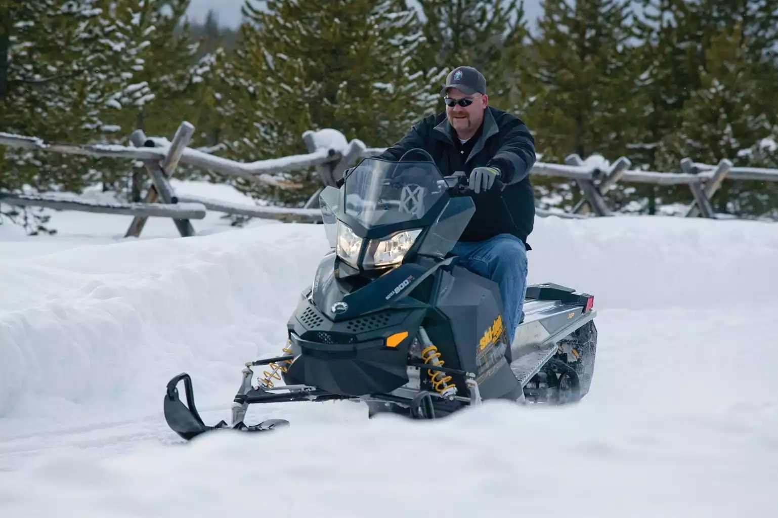 snowmobiles snowmobiles - West Yellowstone Resort 2bdr Twin - West Yellowstone