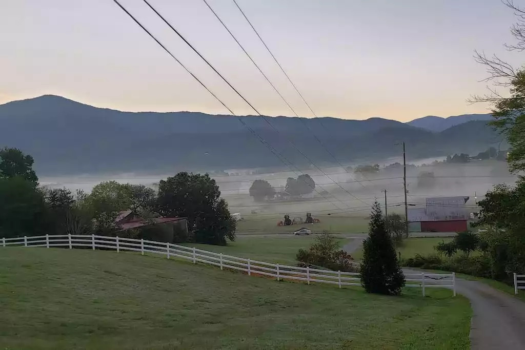 The Breathtaking View from your deck! The Breathtaking View from your deck! - Lovely Cottage with Smoky Mtn views & Bkfast!! - Pigeon Forge