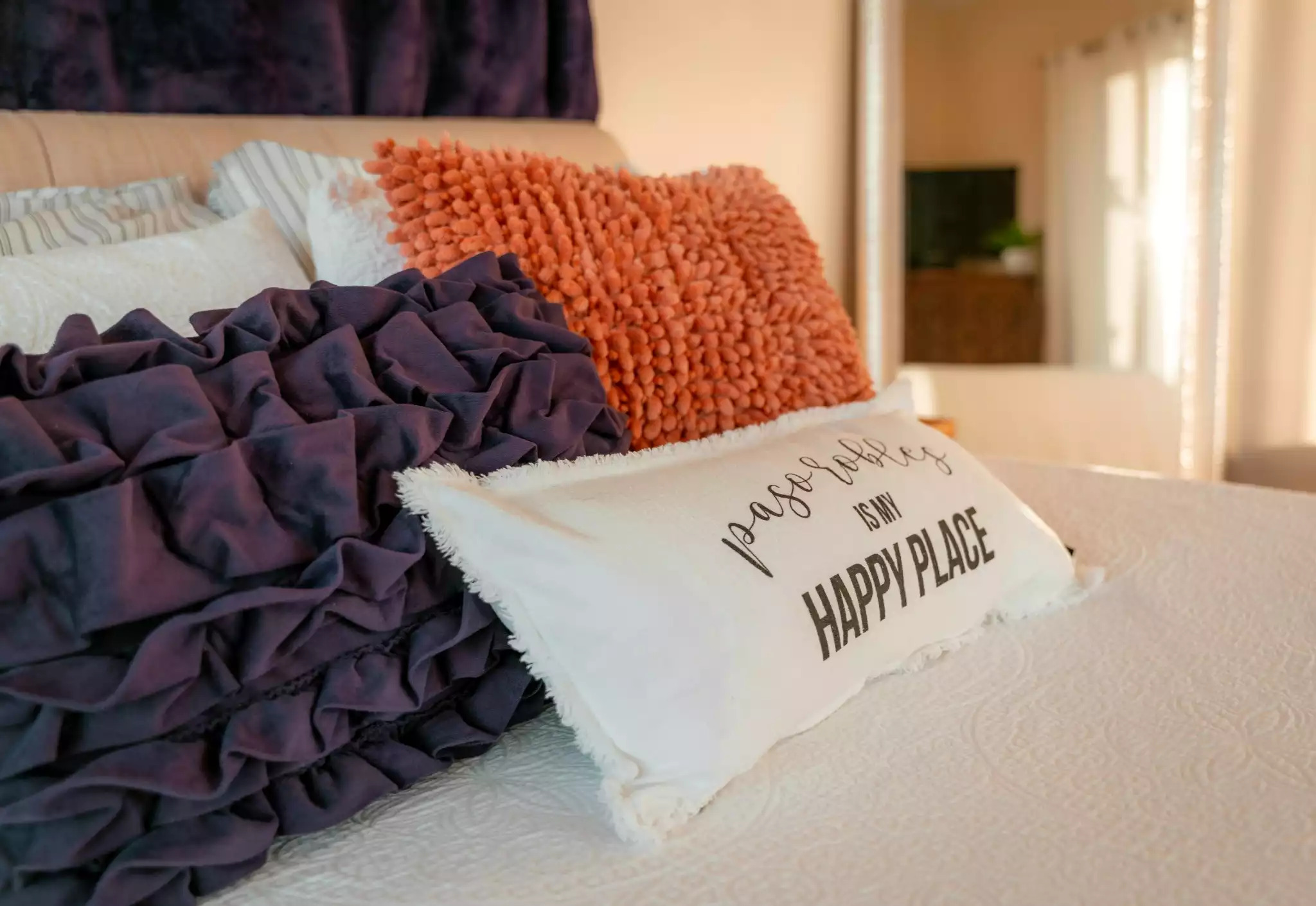 Paso Robles is our Happy Place and we hope to make it yours too. Paso Robles is our Happy Place and we hope to make it yours too. - Be Suite - Vineyard Retreat - Paso Robles