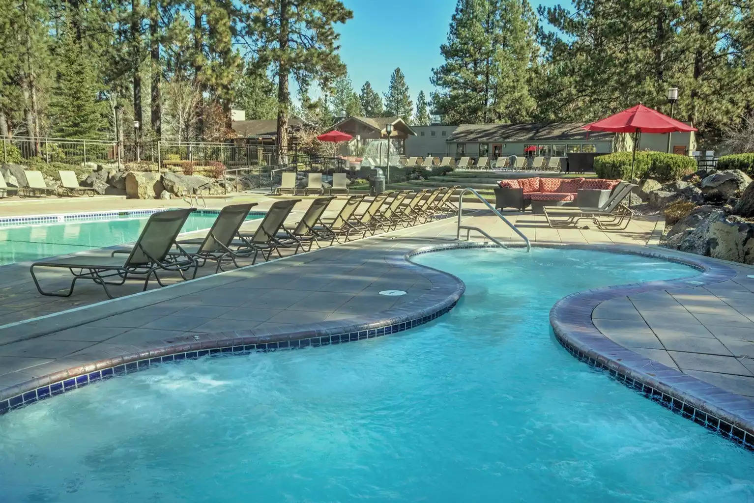 Pools & Hot Tubs Pools & Hot Tubs - Seventh Mountain Resort Studio - Bend