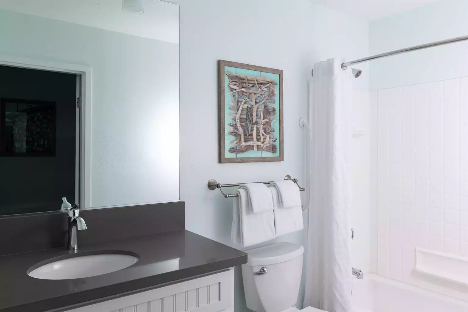 Bathroom Bathroom - Mission Valley Resort 2bdr Queen - San Diego County